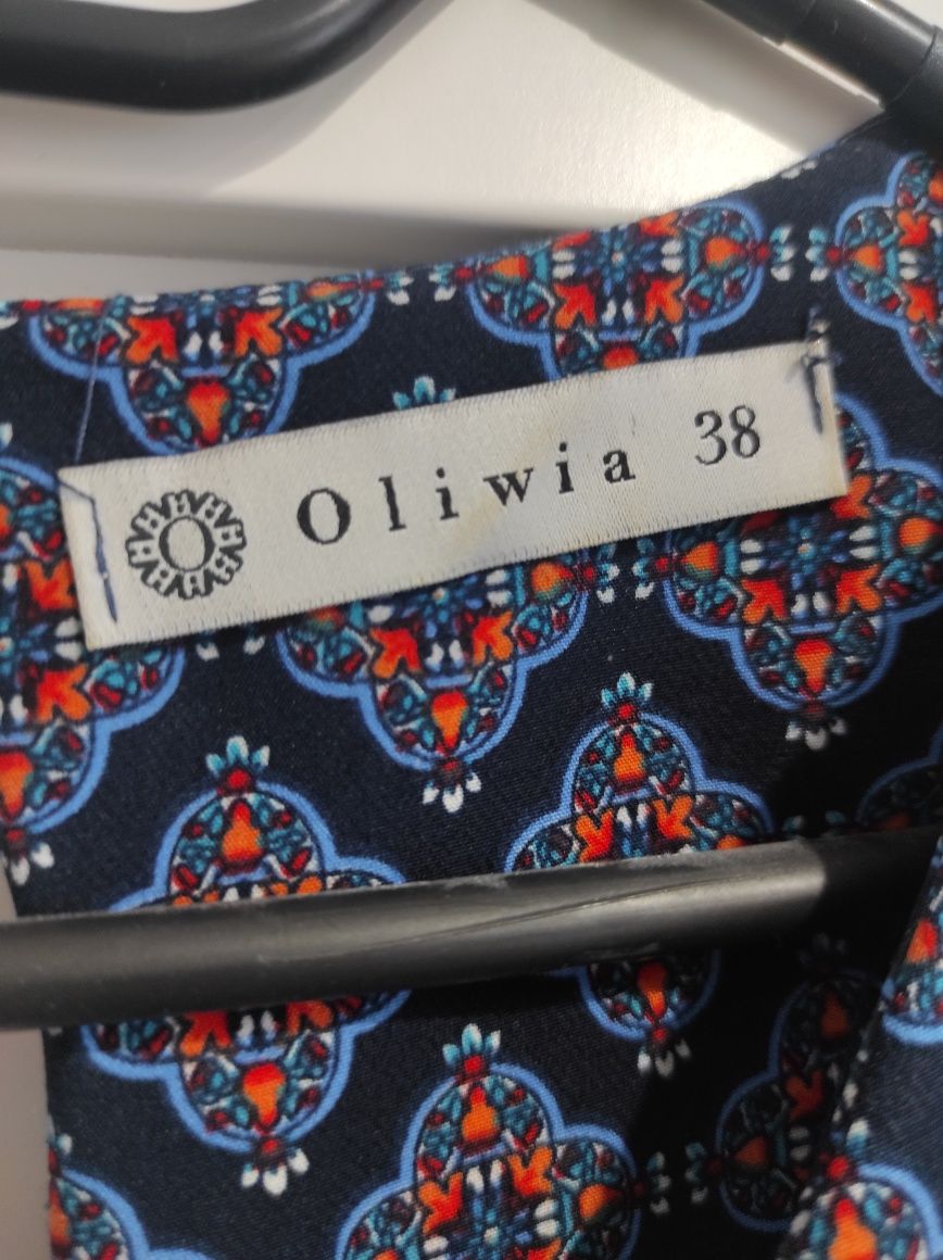 Sukienka z printem 38