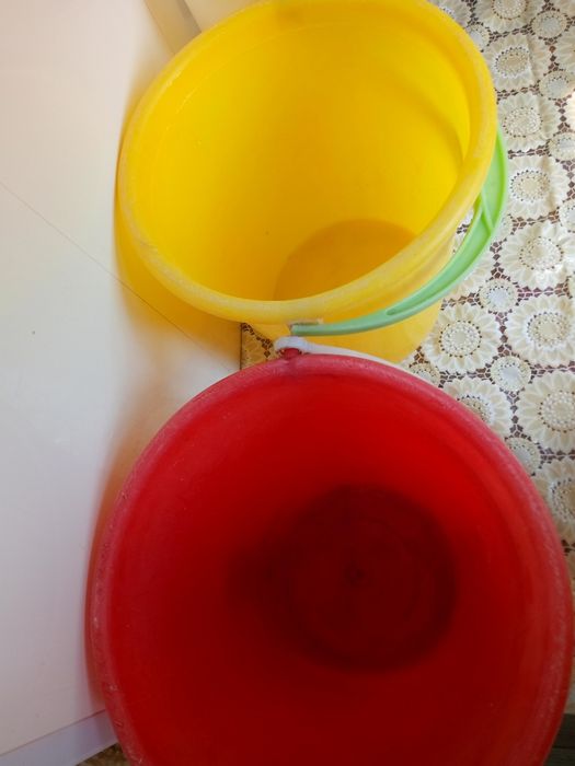 Продам ведра пластиковые.