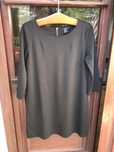 H&M czarna sukienka basic