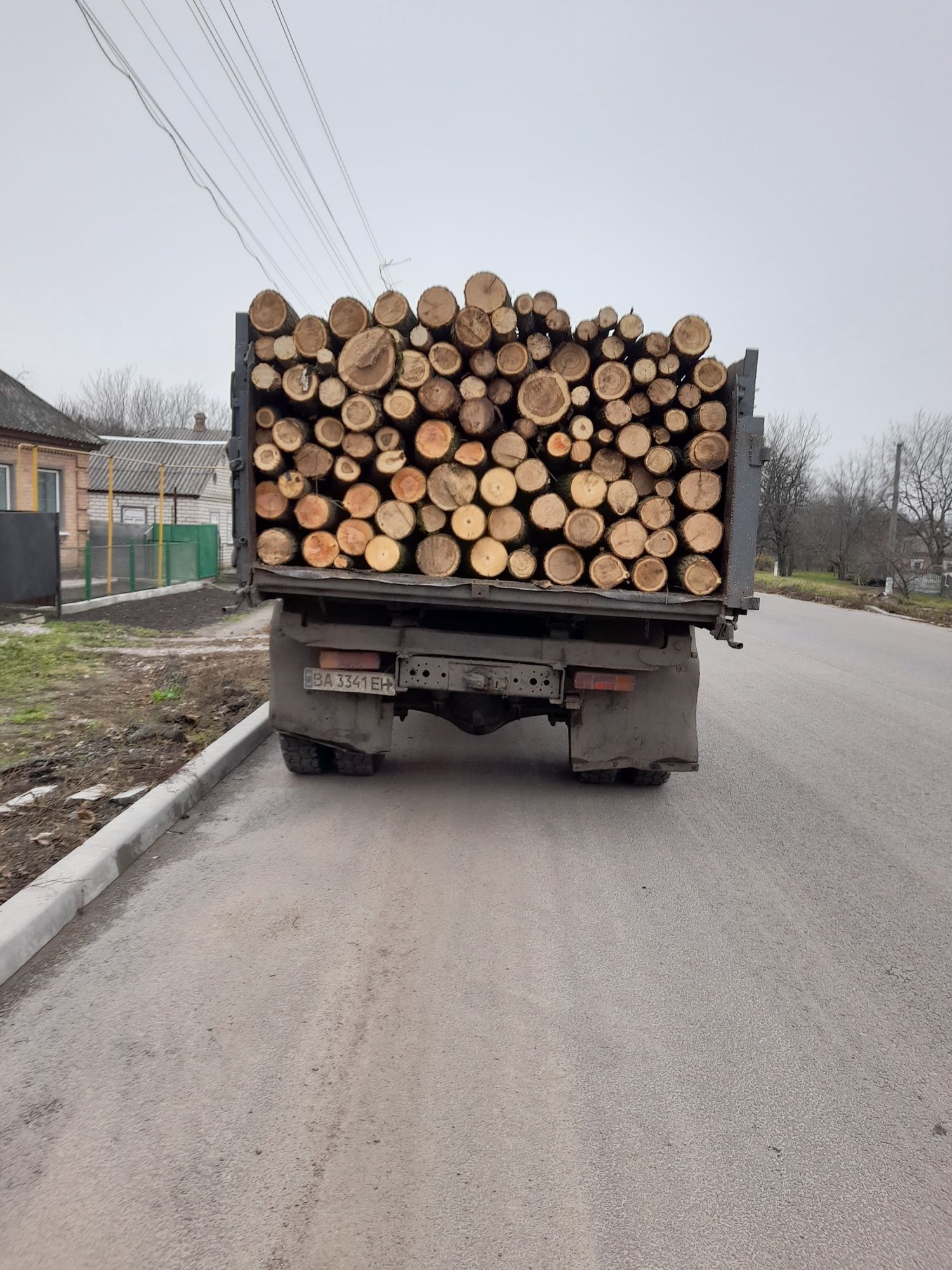 Продам Дрова рубаные , чурка, метровка.