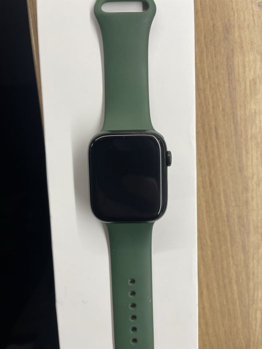 Apple watch 7 green