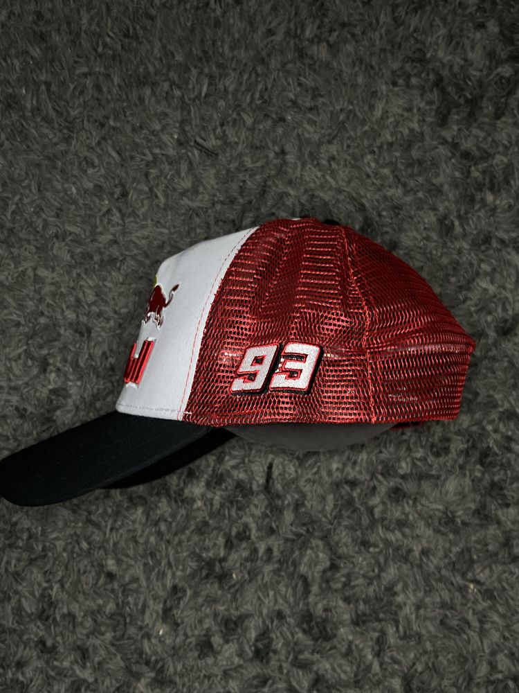 Chapeu redbull 93