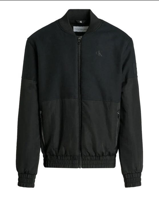 Бомбер, куртка  calvin klein jeans