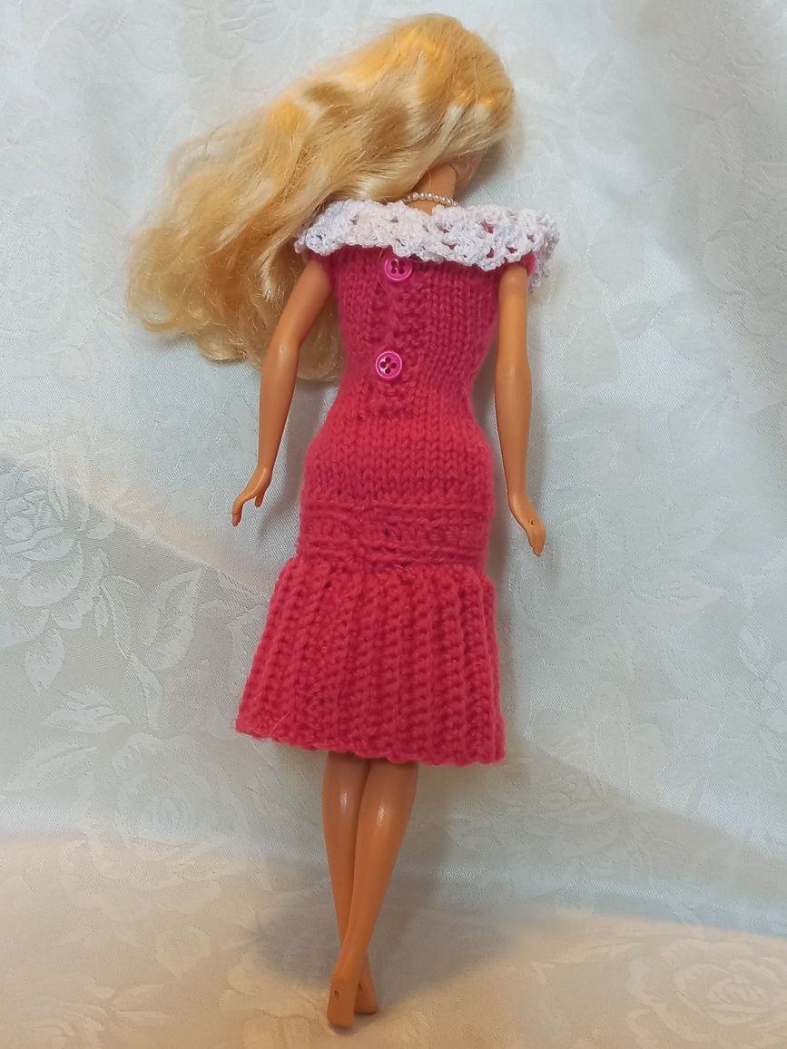 Одяг для ляльки Барбі. Одежда для куклы Барби.