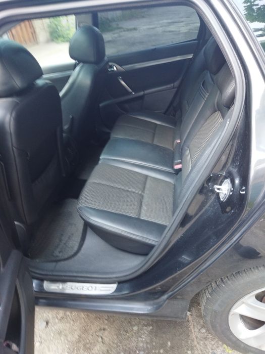 Peugeot 407 SW в хорошому стані