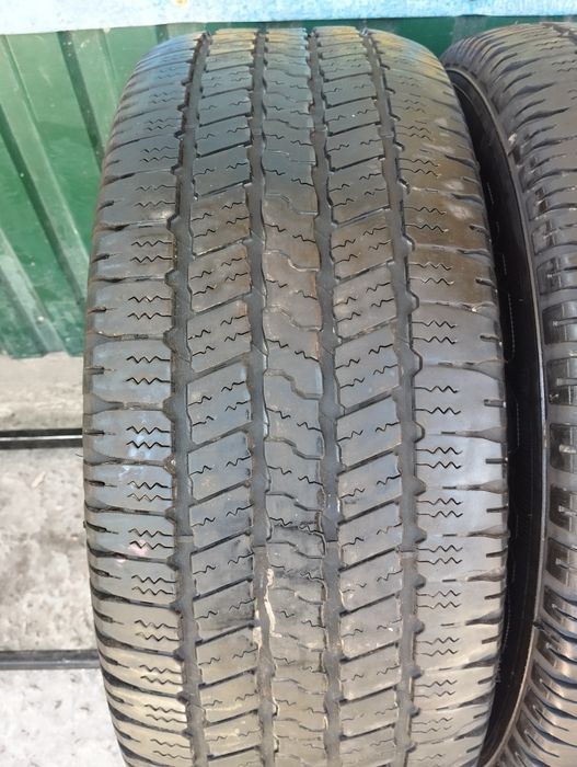 Пара шин Goodyear 265/60/18