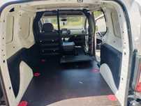 Peugeot partner de 2016 de 100 CV com ,181 mil km.valor.FIXO.GPS