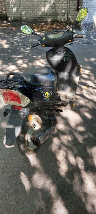 Скутер Defiant полностью исправен