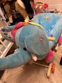 Slon bujak jezdzacy dla dzieci