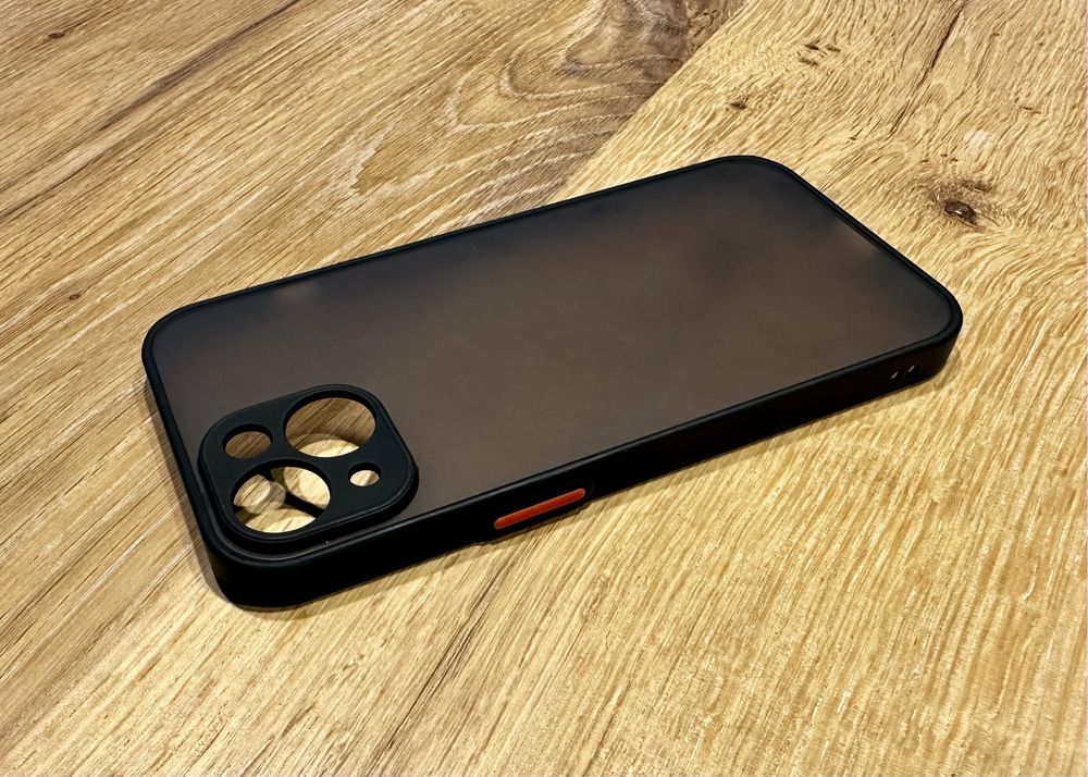 Etui matowe silikonowe iPhone 15 czarne
