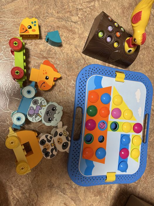 Іграшки інтерактивні музикальні зебра, слон-циркач battat fisher-price