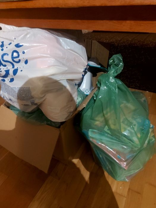 Zabawki, gry, książeczki, hulajnoga, puzzle mata, puzzle itp