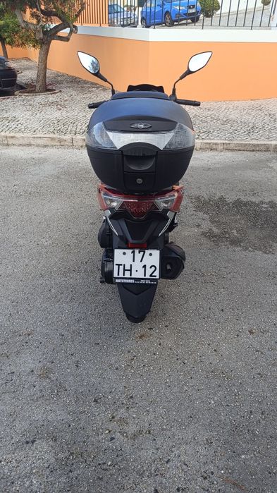 Vendo Moto de Marca Sym