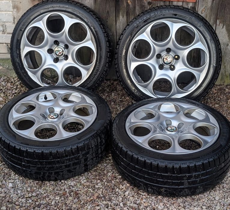 4x Koła Alfa Romeo 5x110 R17 opony zimowe