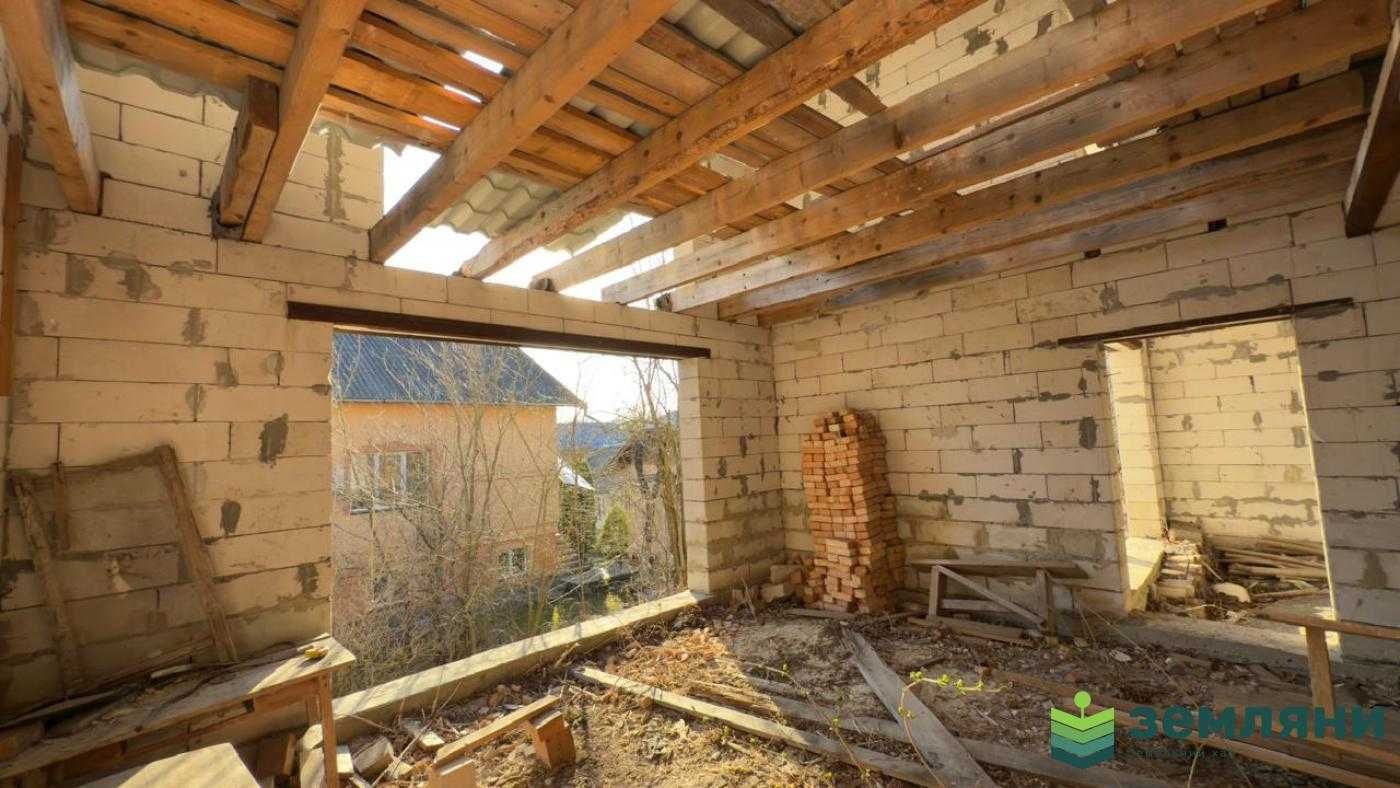 Продається будинок в с.Підлужжя
