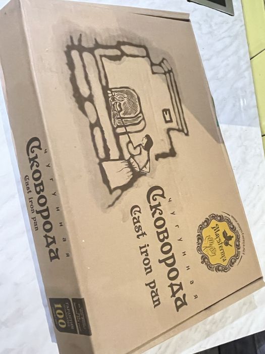 Сковорода чугуна