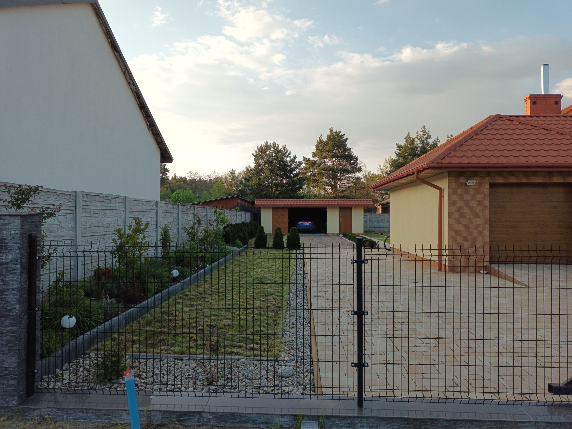 Dom wolnostojący -parterowy