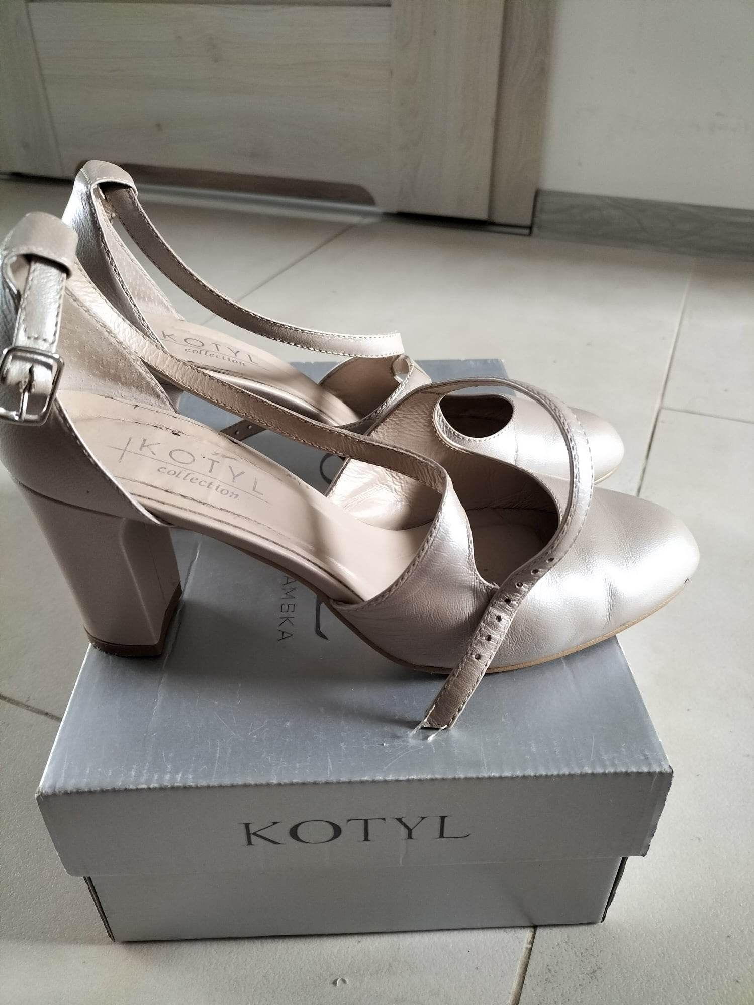 Sprzedam buty Kotyl
