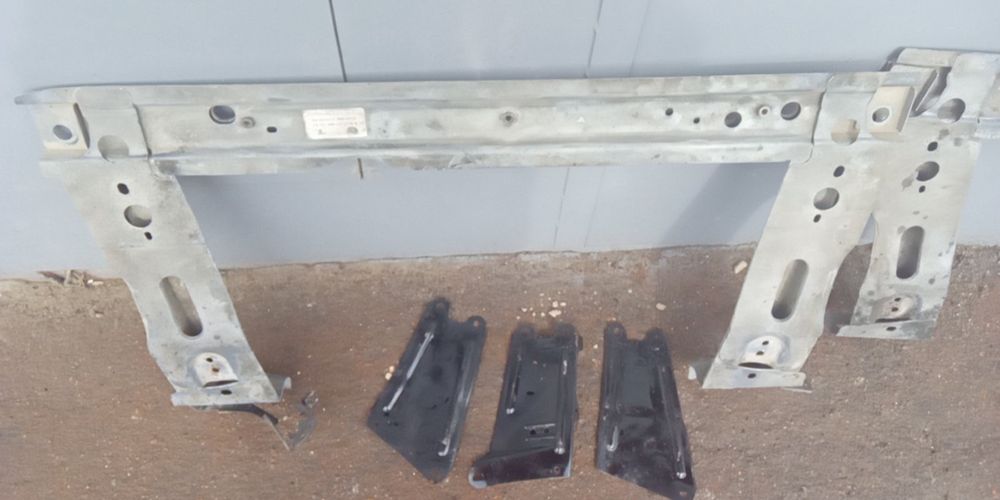Підрамник Подрамник Балка під радіатори Renault Scenic 2 Megane 2