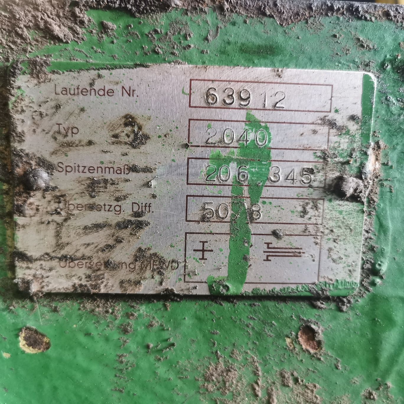 Obudowa mostu skrzyni biegów John deere 2040, 2140, 1640