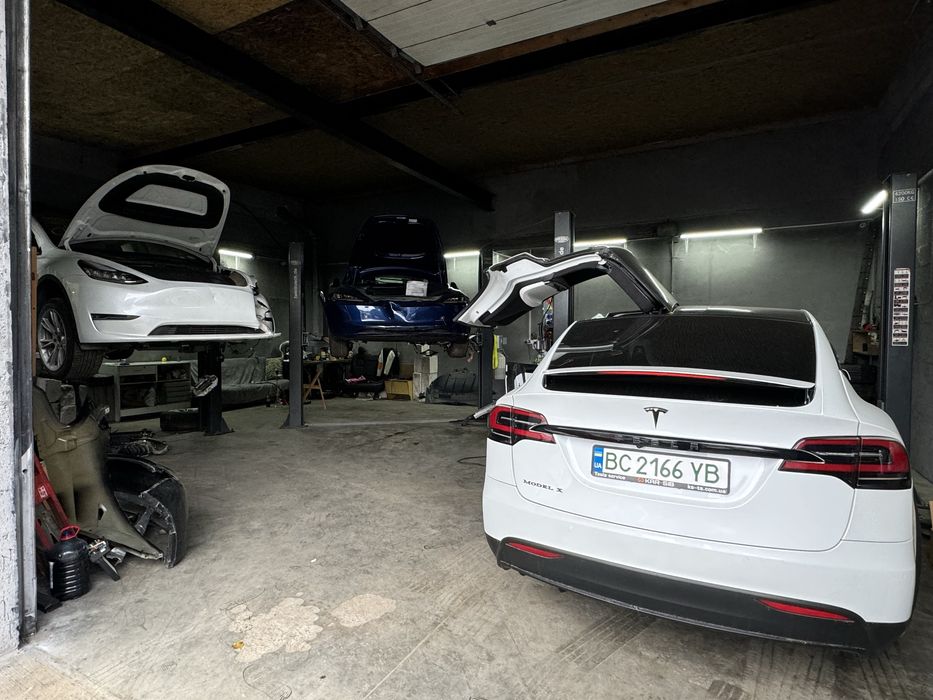 Tesla Service Ремонт model S X 3 y plaid Діагностика Батарея