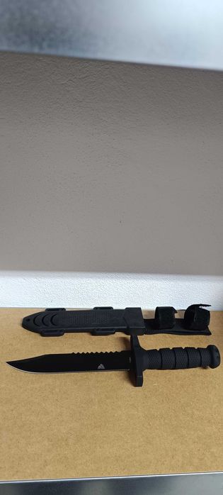 Faca de mato com clip em ABS