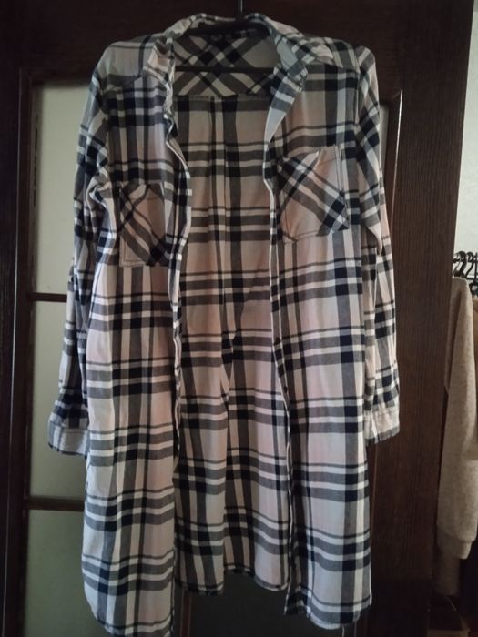 Женская рубашка,удлиненная.