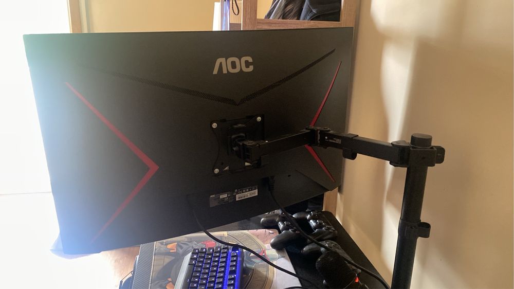 Monitor AOC 32” 244hz ultrawide como novo