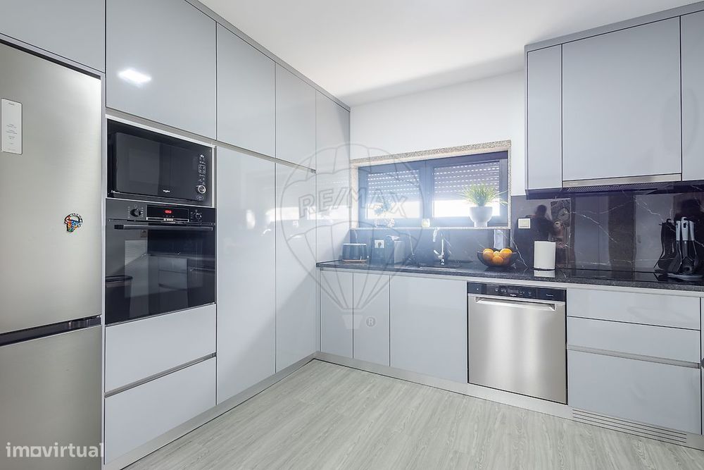 Moradia T2 para venda