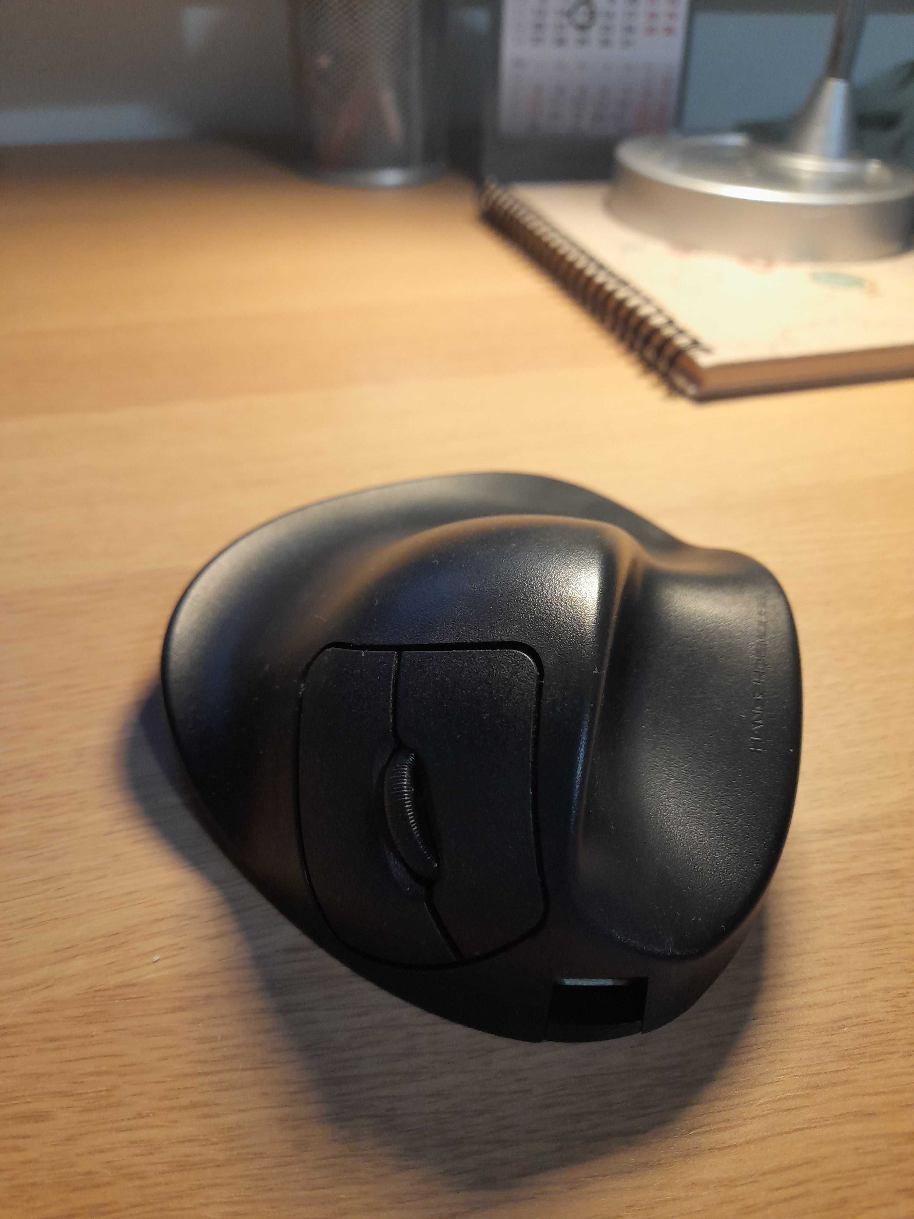 NIEUŻYWANA Mysz ergonomiczna Handshoe Mouse