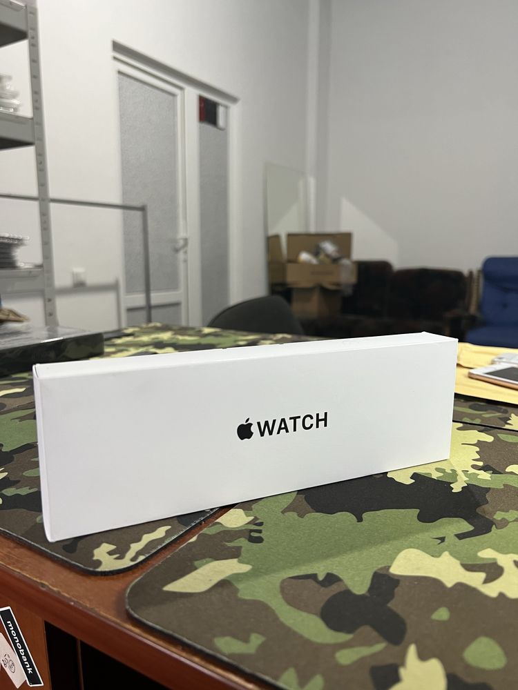 Apple watch SE 40mm midnight НОВІ