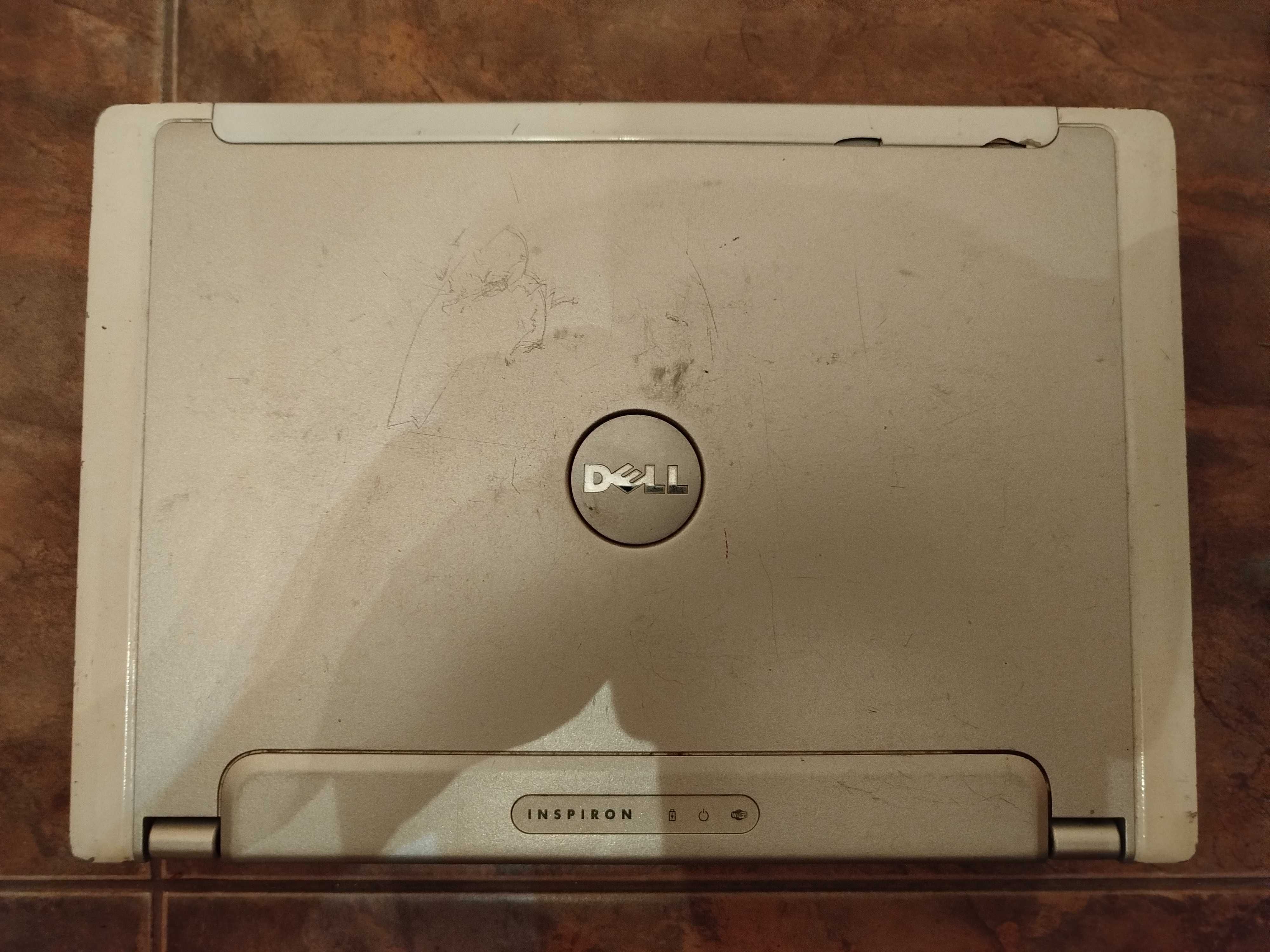 Ноутбук Dell Inspiron 700m netbook