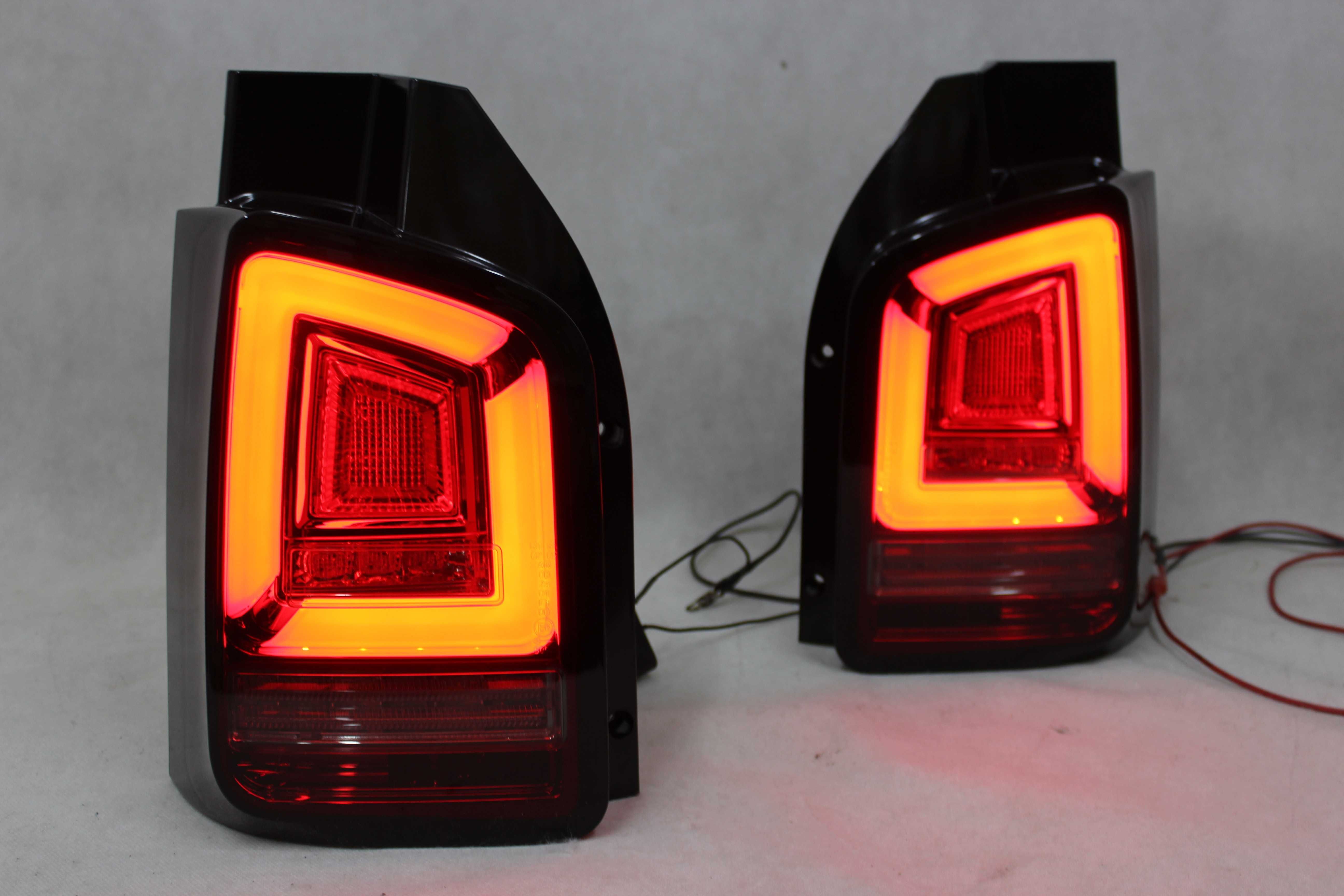 Lampy światła tył tylne VW T5 10-15 lift Drzwi LED BAR Dynamiczne NEON