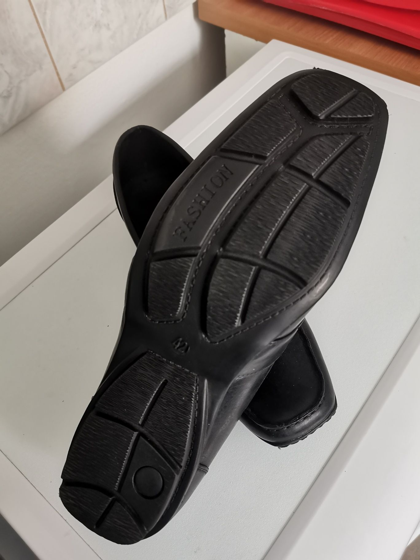 Buty męskie rozmiar 42