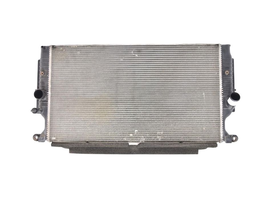 Радіатор TOYOTA AVENSIS T27 2012-2015 16400-0R061