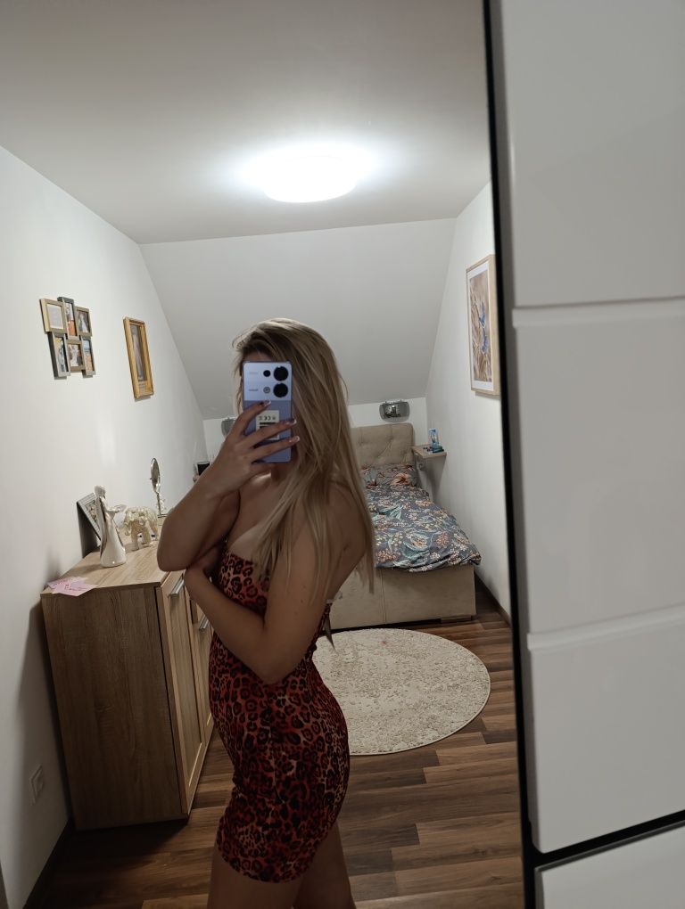 Kombinezon hiszpanka odkryte ramiona nowy sexy krótki impreza XS s