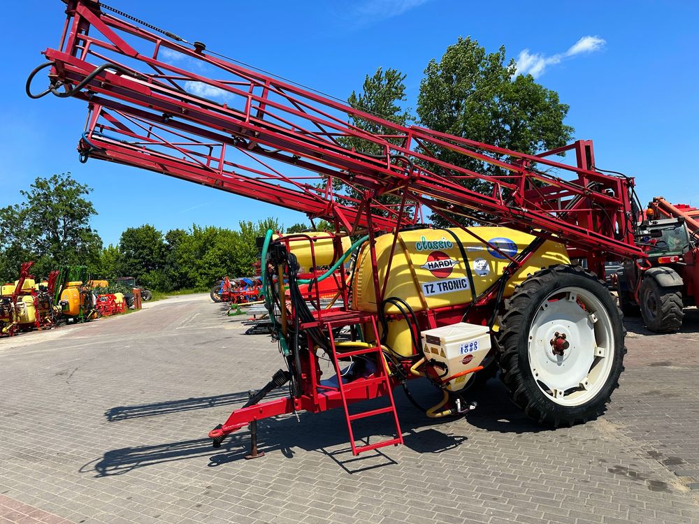 Opryskwiacz ciągany Hardi TZ 2400 24m komputer nowe opony