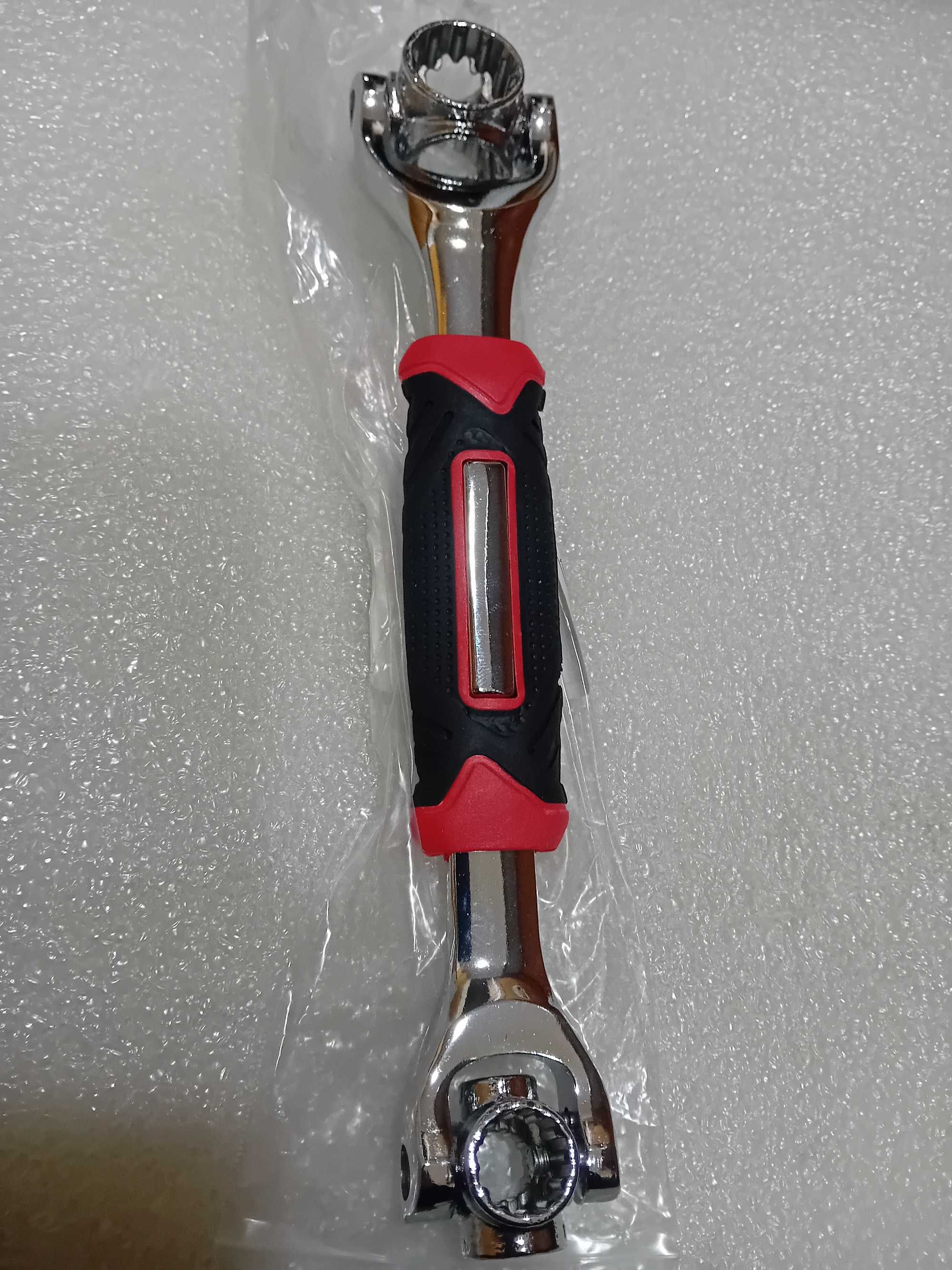 Chave multifunções  360 graus ,com 250mm de comprimento