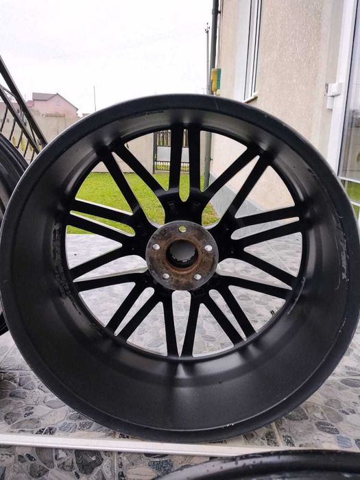 Диски в хорошем состоянии привезени из Европы разболтовка 5,112 R22