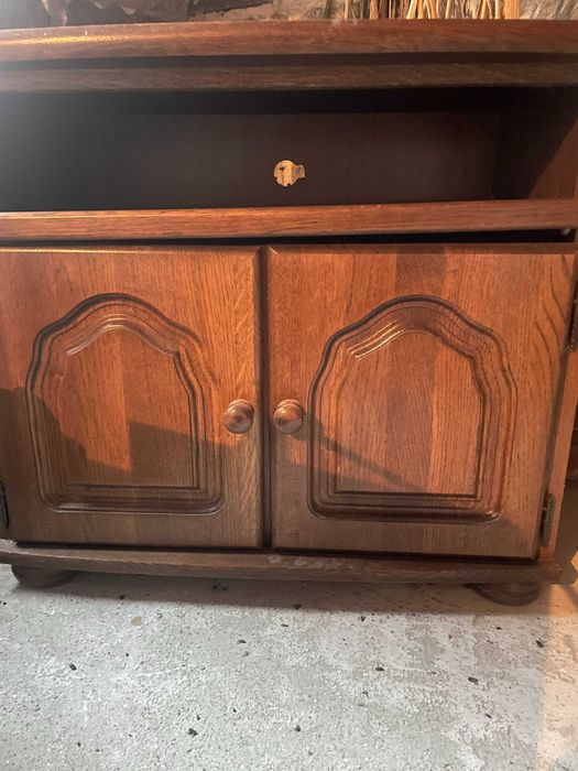 Komoda  z Witryną Ława i szafka RTV