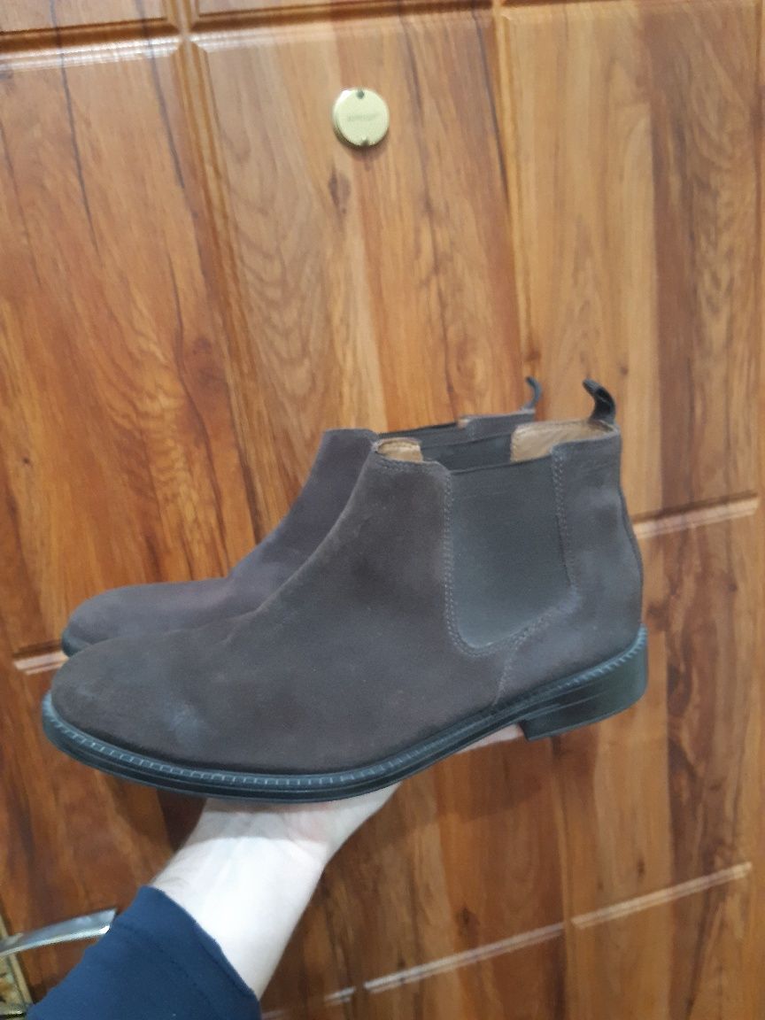 Челси ботинки лоферы Clarks