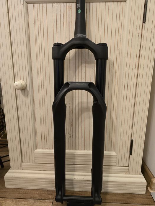 Amortyzator Giant Crest 34 130mm 29er