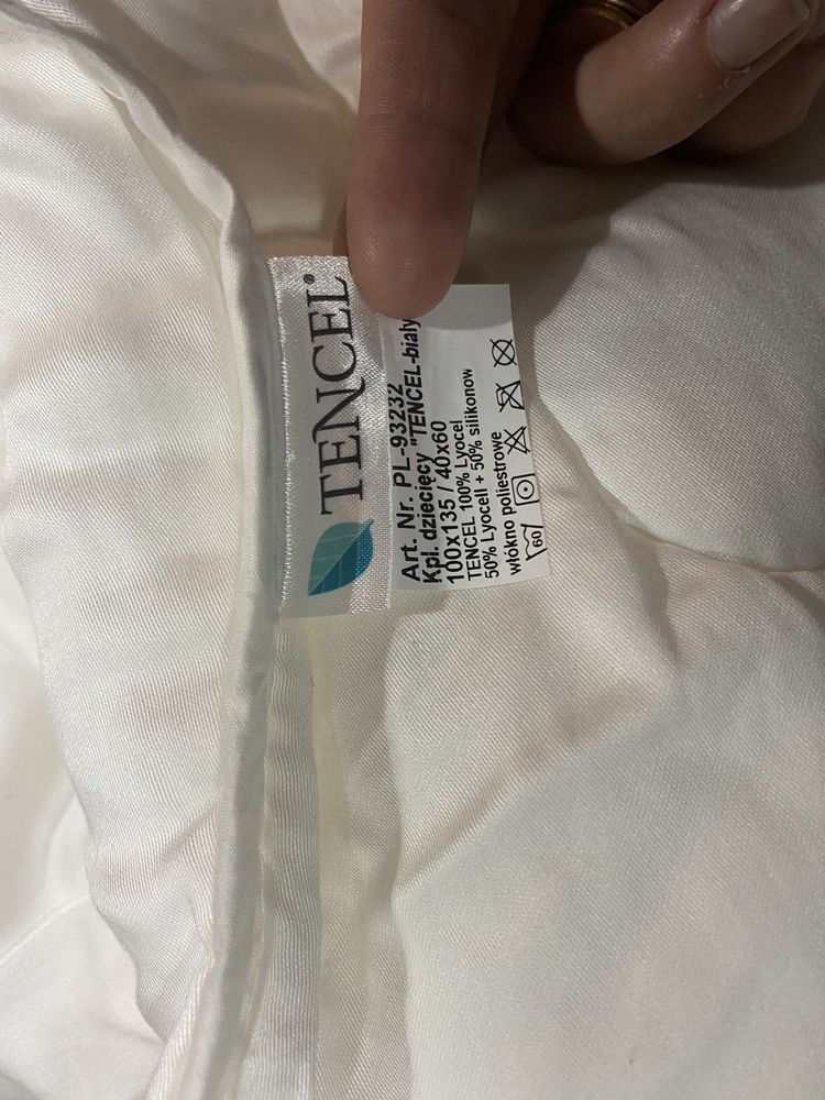 Nieużywana pościel niemowlęca 100% tencel 100x135cm kołdra i poduszka