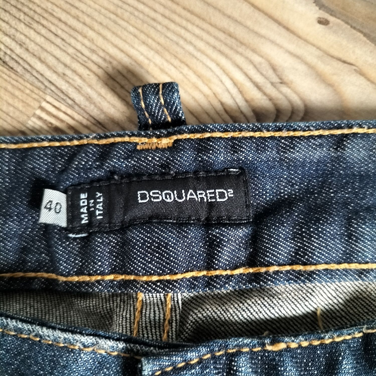 Damskie jeansy Dsquared2 rozmiar 40