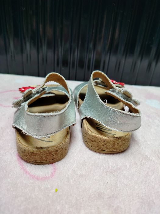 Sandały H&M Minnie r 22 dla dziewczynki i trampki Minnie