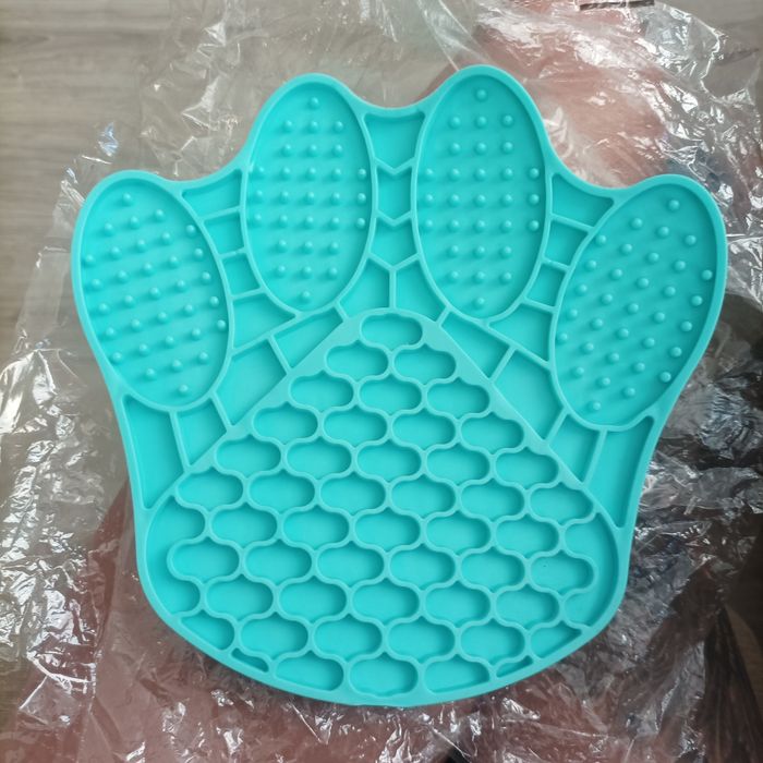 Mata do lizania dla psa kota