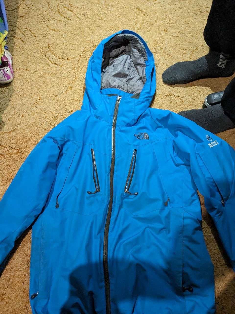 Курточка the north face