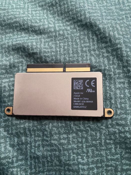 Dysk ssd 256gb macbook pro a1708