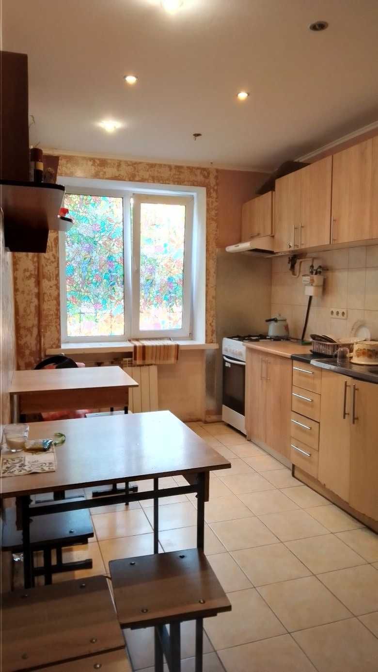 Оболонь. Продам двосторонню 4-кімнатну на Архипенка (Мате Залки), 12/3