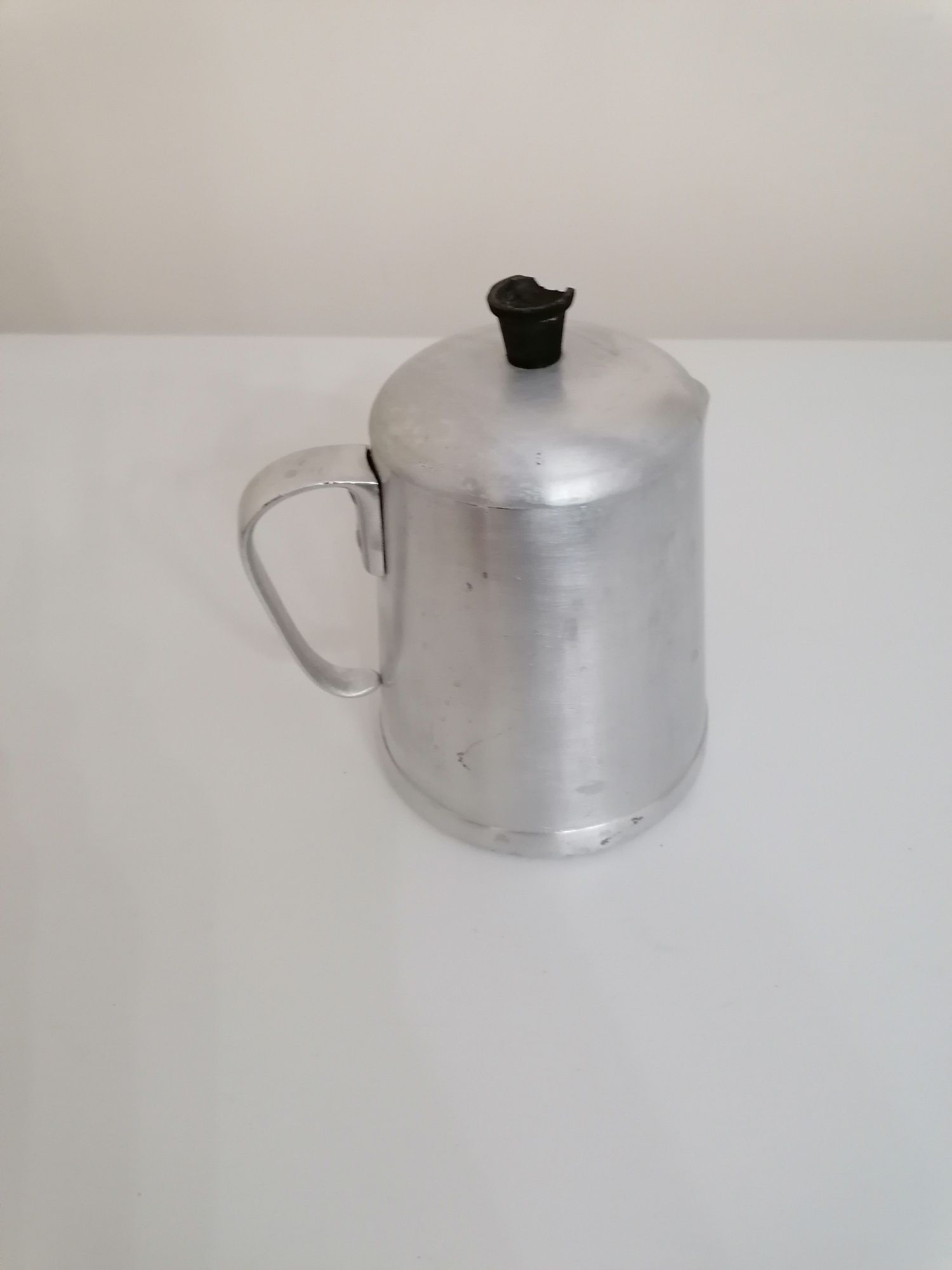 Cafeteira de alumínio fundido 1 litro